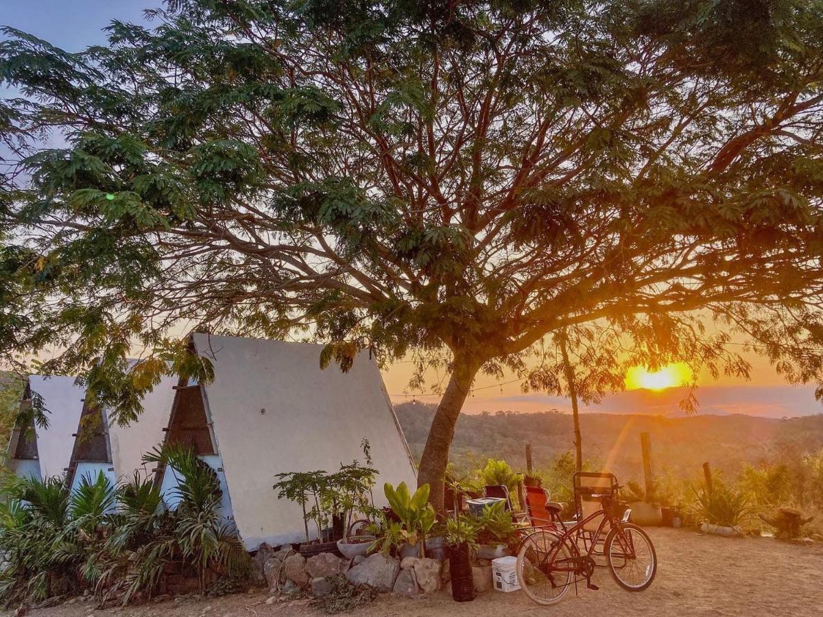 Hotel Glamping Tepeyollotl Troncones Zewnętrze zdjęcie